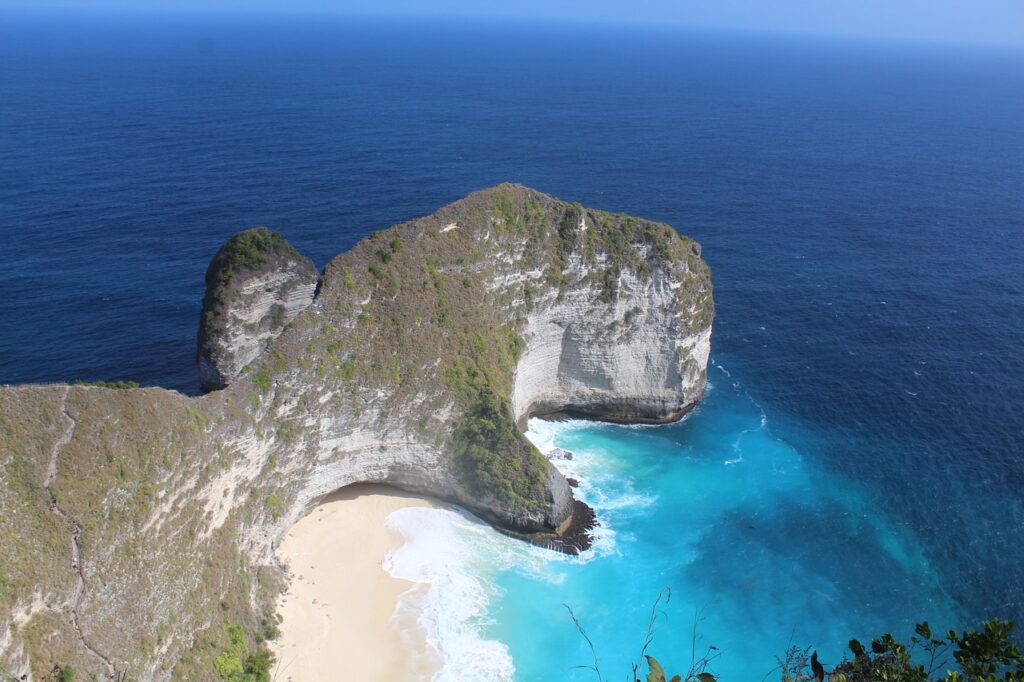 Kelingking Beach